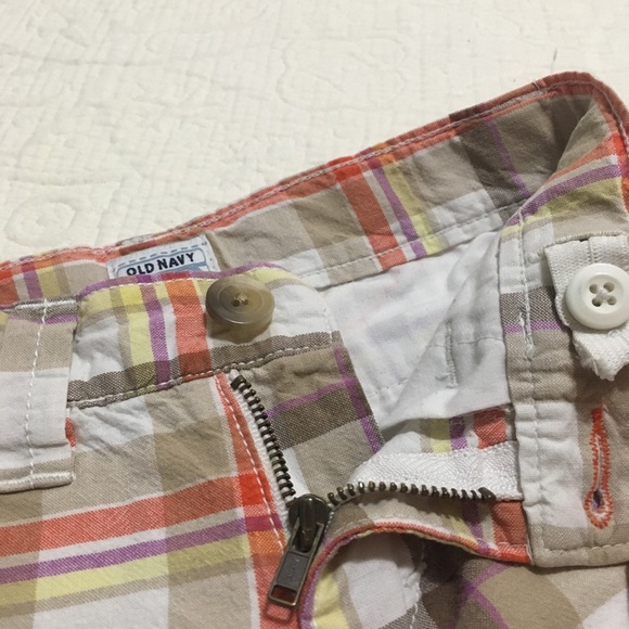 3T (5/$20) Casual Shorts by Old Navy - Picture 2 of 8